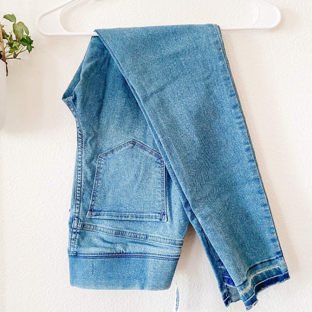 Old Navy Rockstar Jeggings - NWT